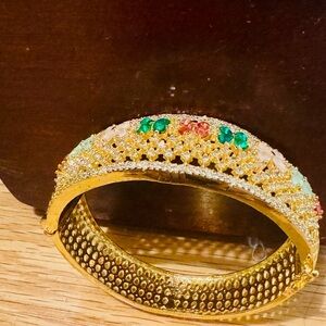 Elegant Gold and Multicolor Bangle